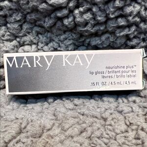 Mary Kay Nourishine Plus Lip Gloss in Silver Box